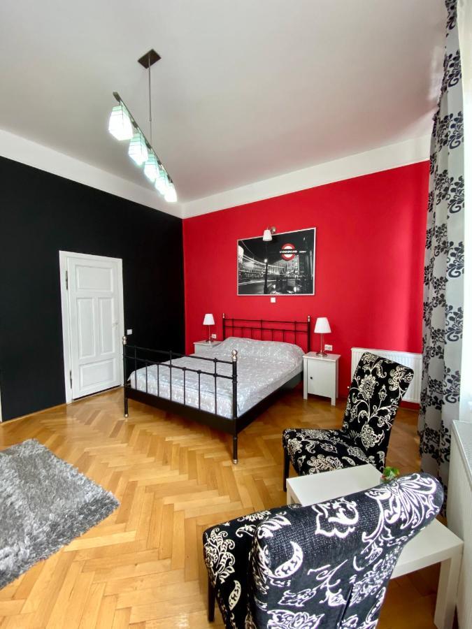 Casa Balcescu Hotell Braşov Exteriör bild