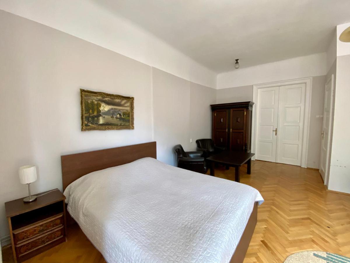 Casa Balcescu Hotell Braşov Exteriör bild