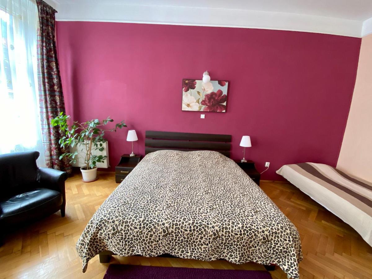 Casa Balcescu Hotell Braşov Exteriör bild